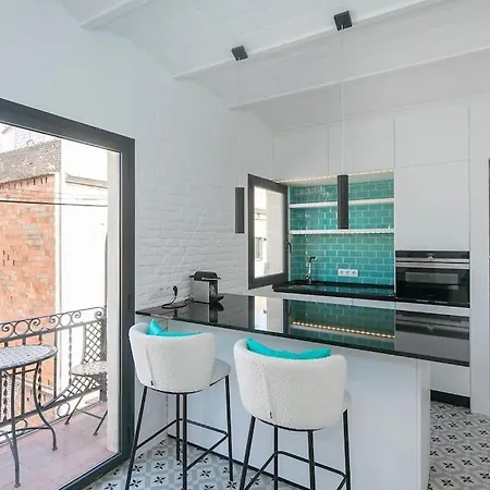 Awesome Stylish Flat Barceloneta * Barcelone