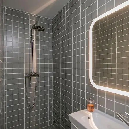 Awesome Stylish Flat Barceloneta * Barselona